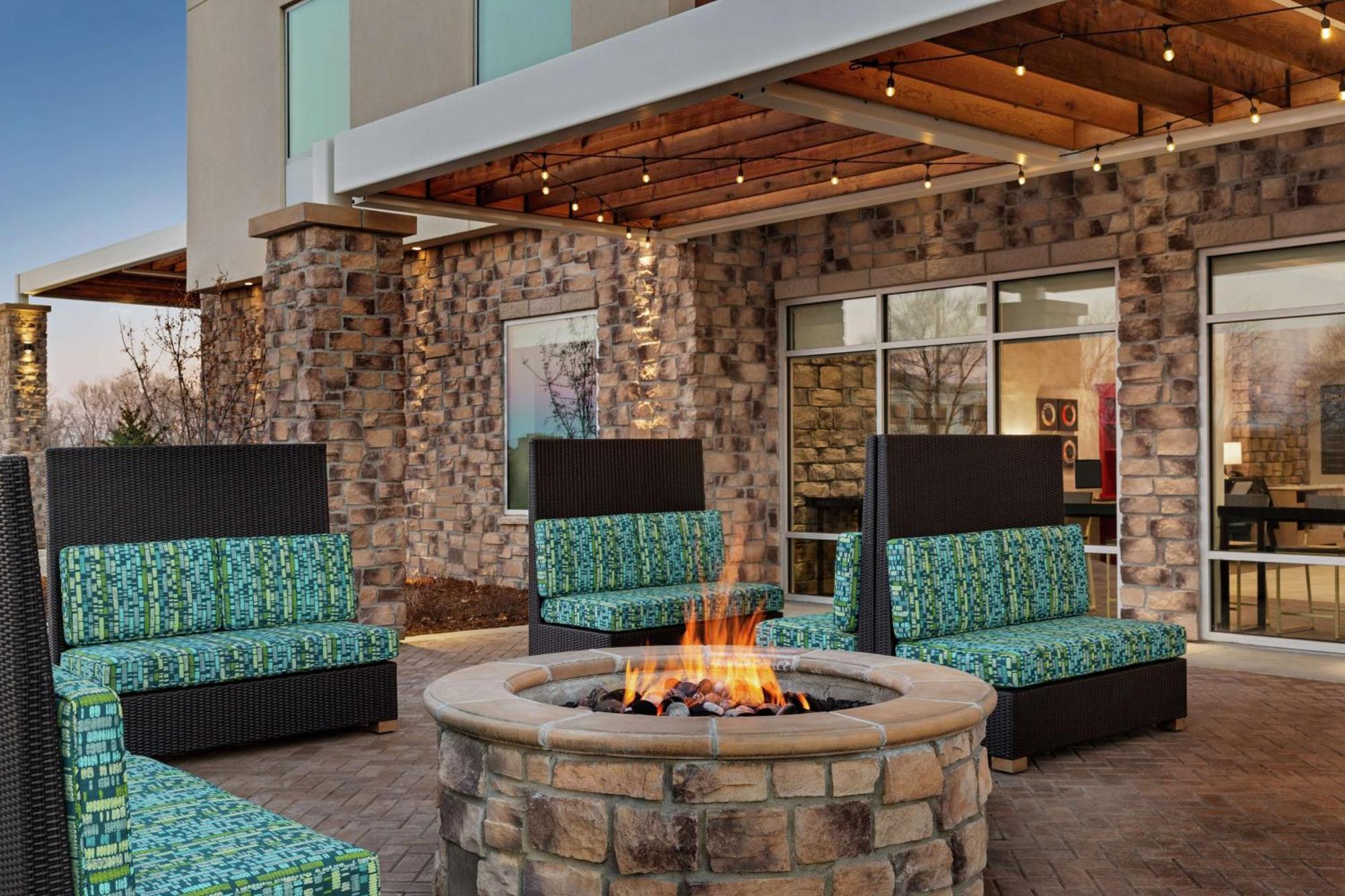 Home2 Suites By Hilton Colorado Springs South, Co מראה חיצוני תמונה